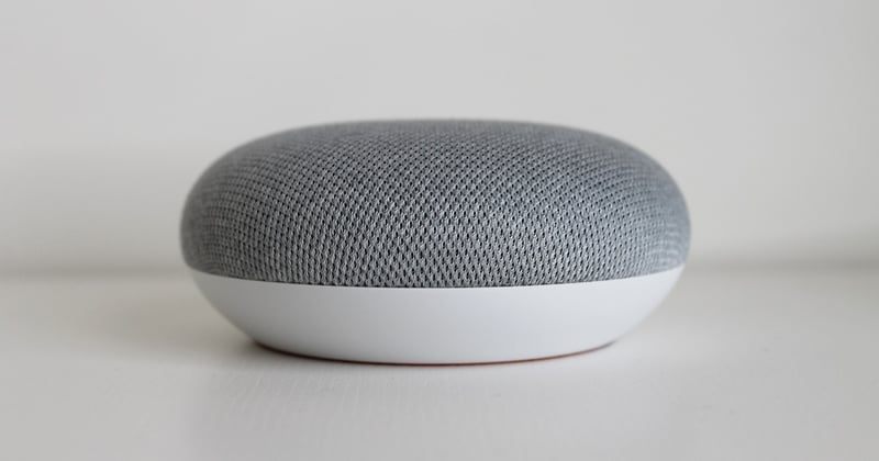 Assistant vocal à la maison : usages concrets et limites à connaître